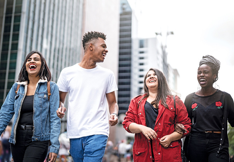 Jovens, avancem rumo a um futuro brilhante