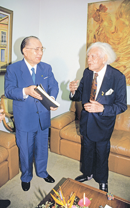 O aguardado encontro entre o presidente Ikeda e o Dr. Athayde