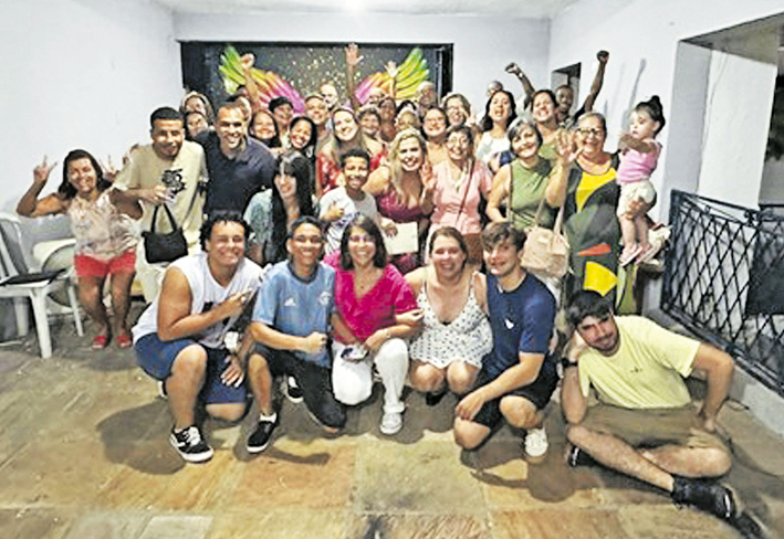 Atividade dos jovens no 16 de Março — movimento dos cem jovens por distrito e fundação do Bloco Sol de Muriqui — no Distrito Itaguaí