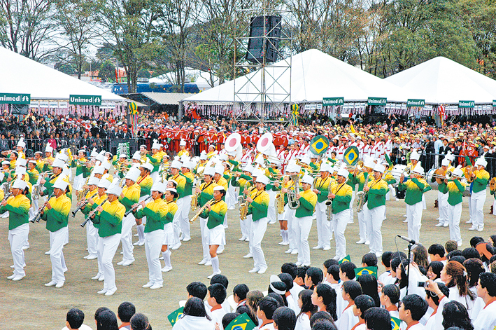 Comemorações do centenário da imigração japonesa no Brasil, que ocorreram na cidade de Rolândia, PR, distante cerca de 15 quilômetros de Londrina com a participação da BSGI (22 jun. 2008)