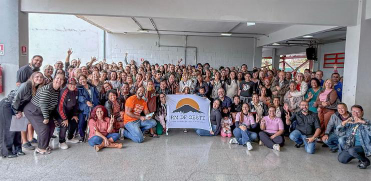 Uma nova partida: RM DF Oeste reúne membros e apresenta novos líderes