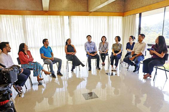 Ultrapassar os desafios da juventude com coragem e esperança!
